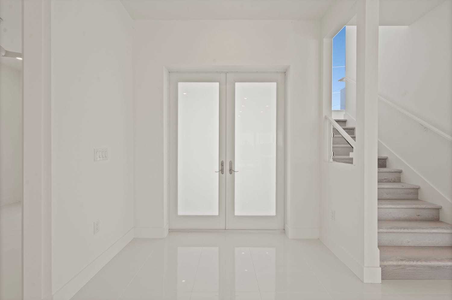 Lattitude 48 property image