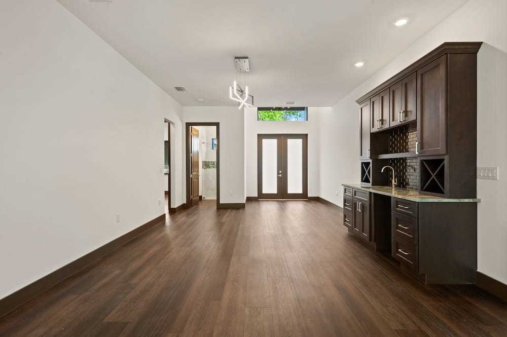 Beacon Cove Custom property image