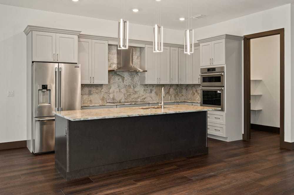 Beacon Cove Custom property image