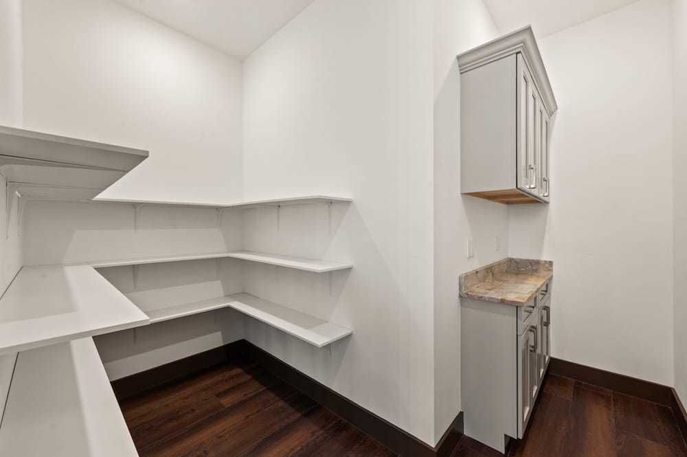 Beacon Cove Custom property image